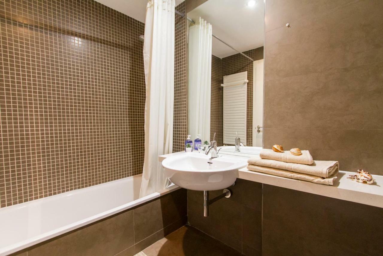 Luminoso, Moderno Y Amplio En Madrid Rio I Parking Apartment Exterior photo